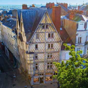 Inspection de la toiture de la Maison des Artisans (Angers)