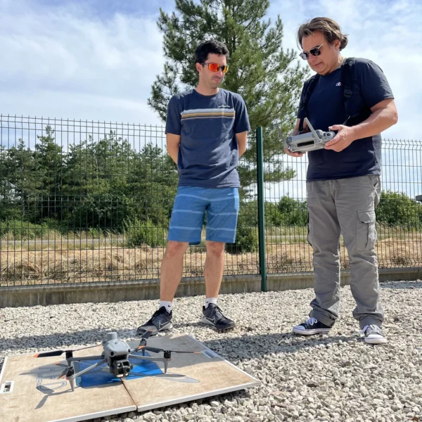 Pourquoi se former au pilotage de drone en catégorie spécifique