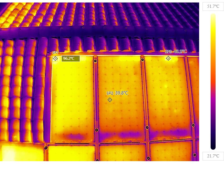Hotspot sur panneaux photovoltaïques