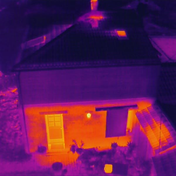 Thermographie : étude de déperdition énergétique par drone